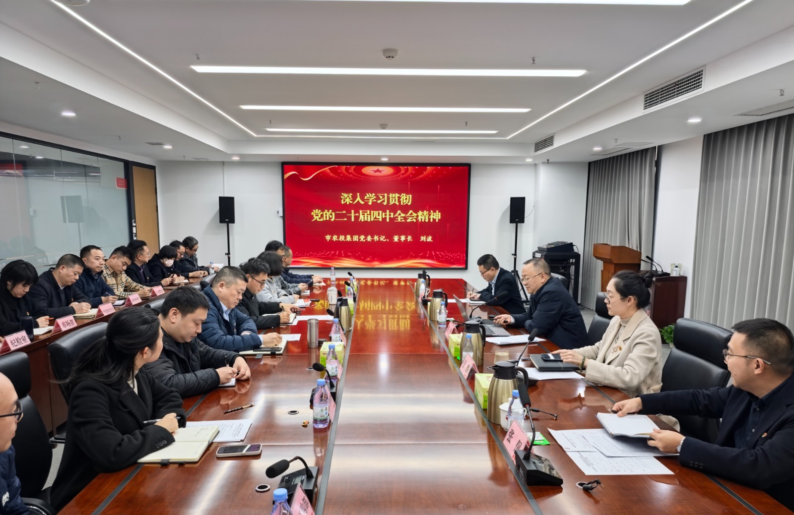 1764380442266078.jpg EACE0DFA606535038136380E27108039.jpg